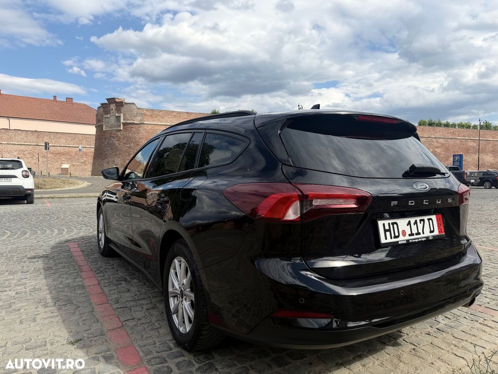 Ford Focus - 7