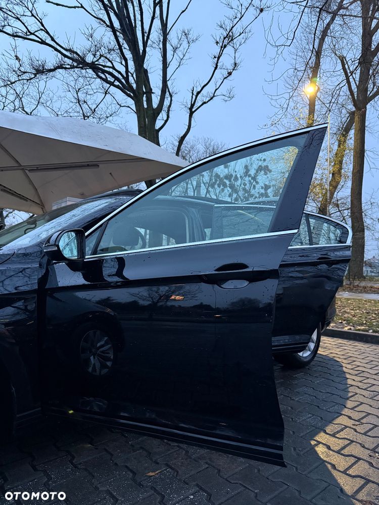 Volkswagen Passat 1.6 TDI SCR DSG Comfortline - 16