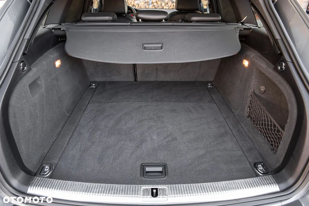 Audi A4 Avant 2.0 TDI DPF S line Sportpaket - 30