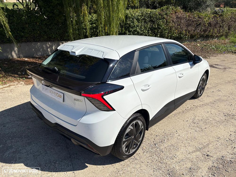 MG MG4 4 Standard - 24