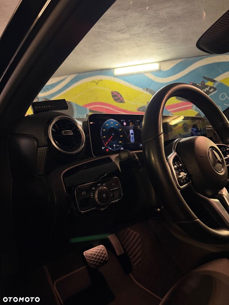 Mercedes-Benz Klasa A 220 4-Matic Progressive 7G-DCT - 29