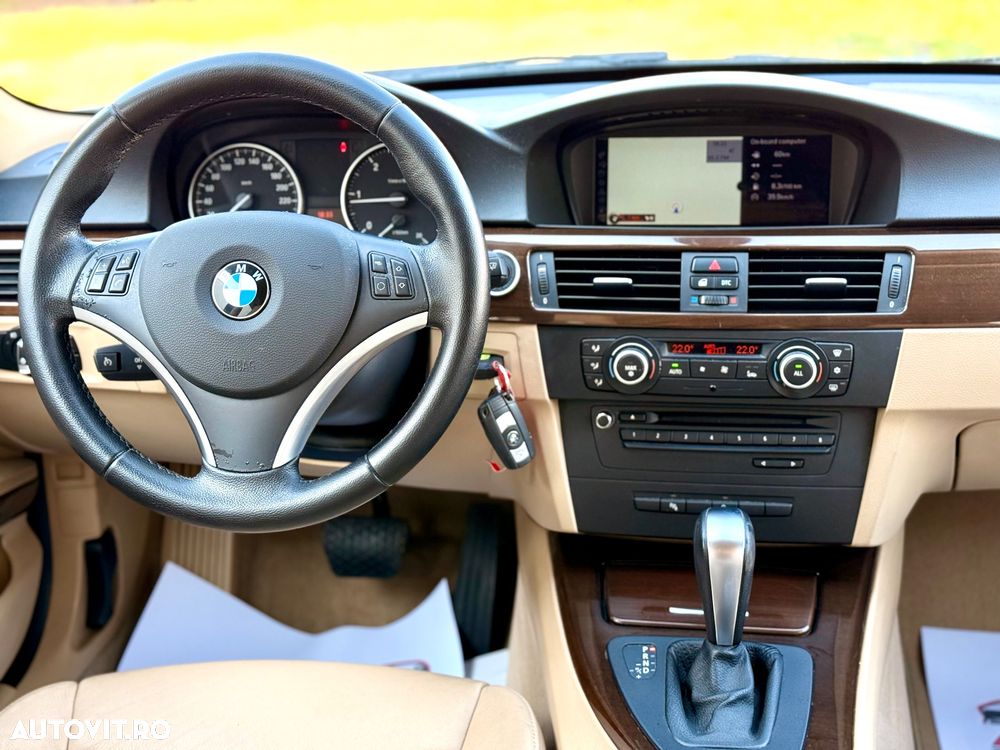 BMW Seria 3 320d xDrive DPF Aut. - 5