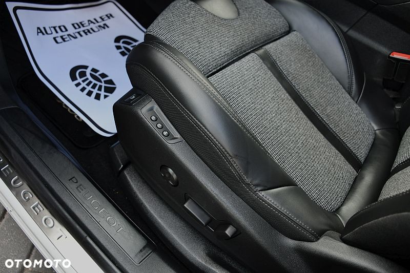 Peugeot 3008 BlueHDi 120 EAT6 Stop & Start Allure - 17