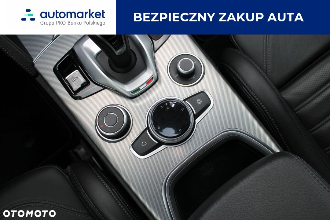 Alfa Romeo Stelvio 2.0 Turbo Sprint Q4 - 16