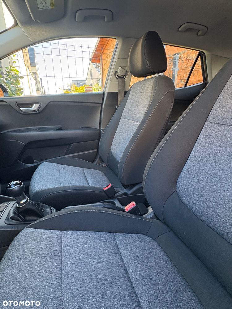 Kia Stonic 1.2 M - 23