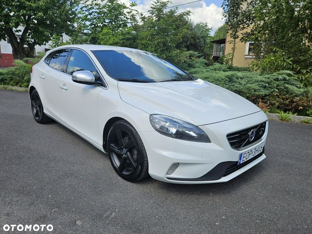 Volvo V40 D2 R-Design Momentum - 6