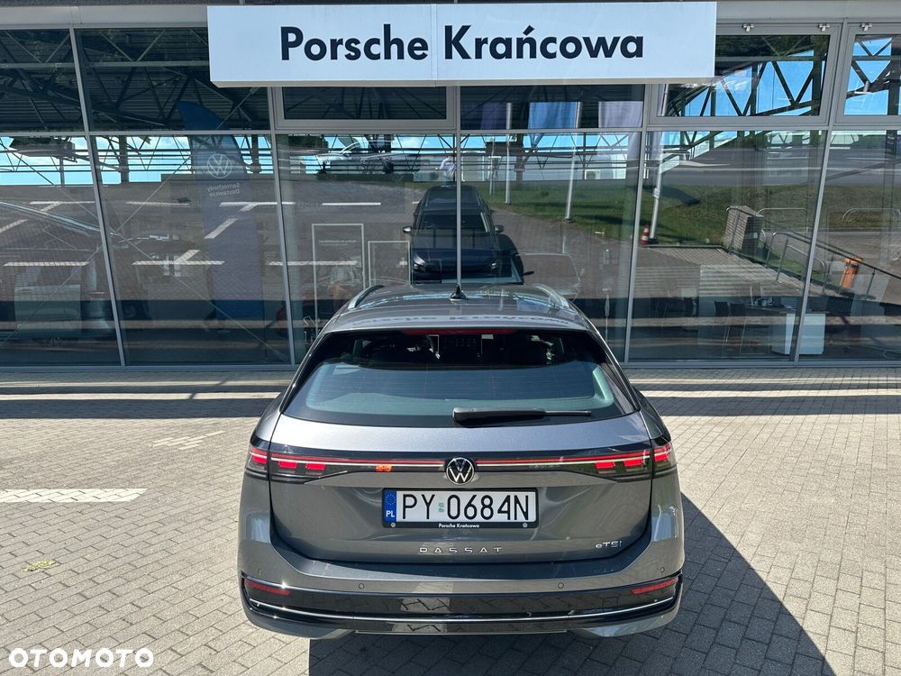 Volkswagen Passat - 7