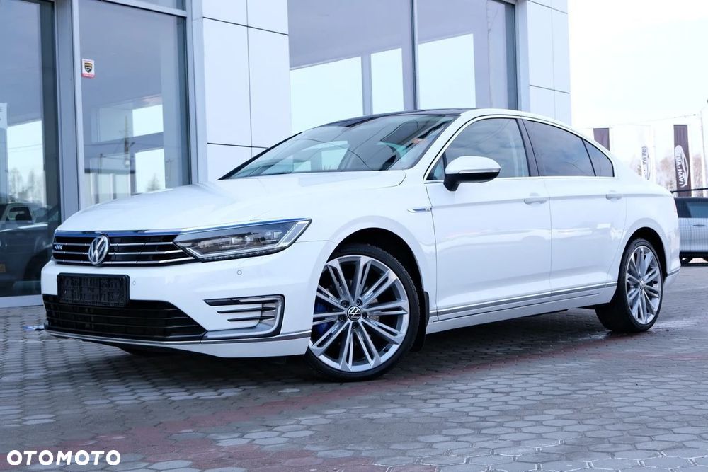 Volkswagen Passat 1.4 TSI DSG GTE - 2