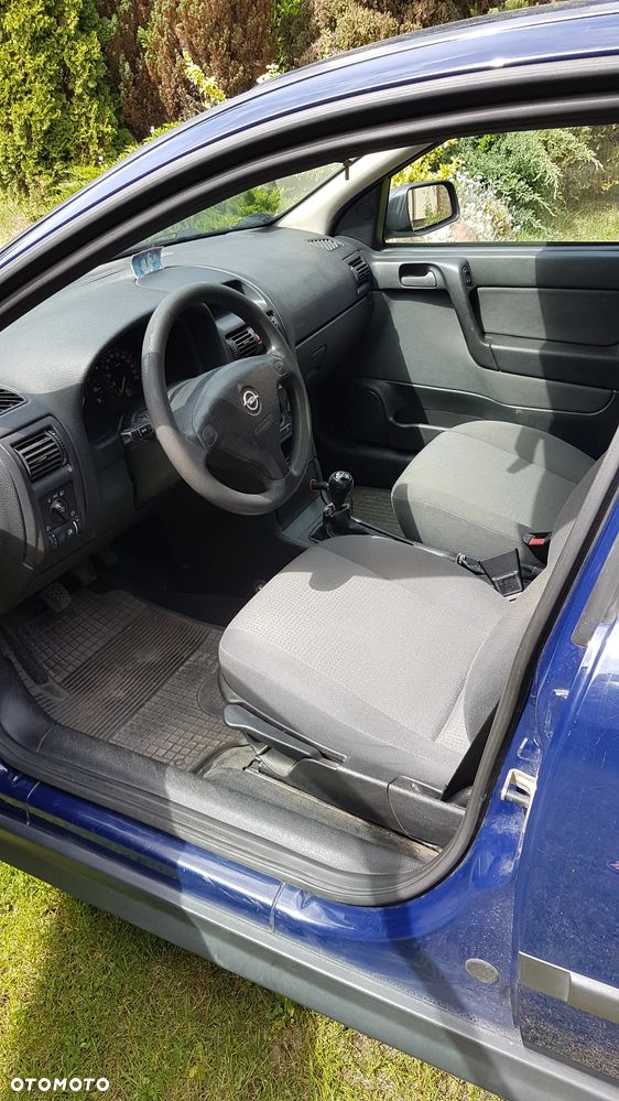 Opel Astra - 10