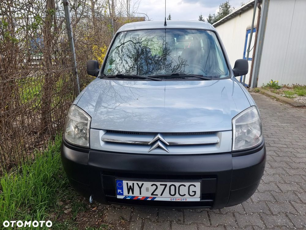 Citroën Berlingo II 1.4i First - 9
