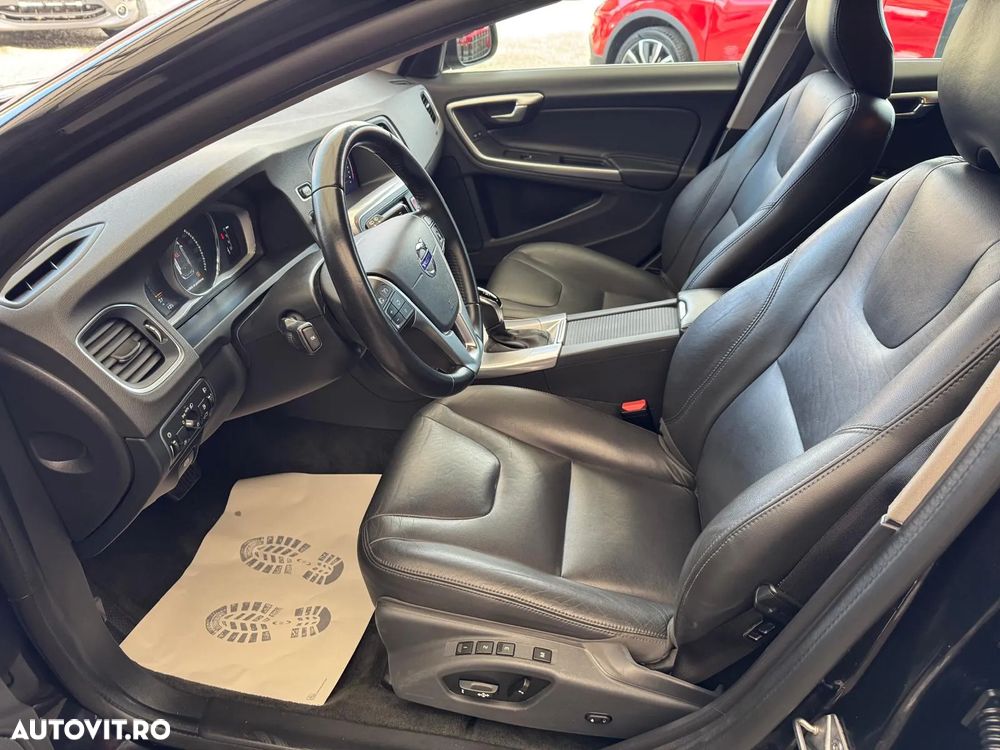 Volvo V60 D2 DRIVe Summum - 7