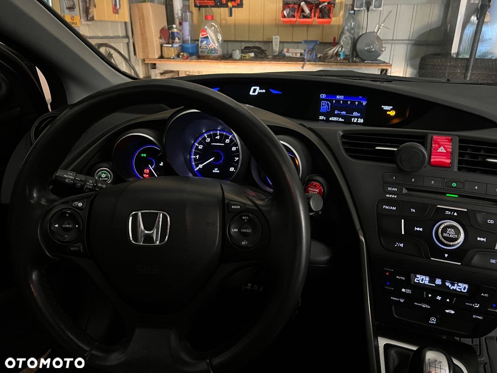 Honda Civic 1.8 Sport - 14
