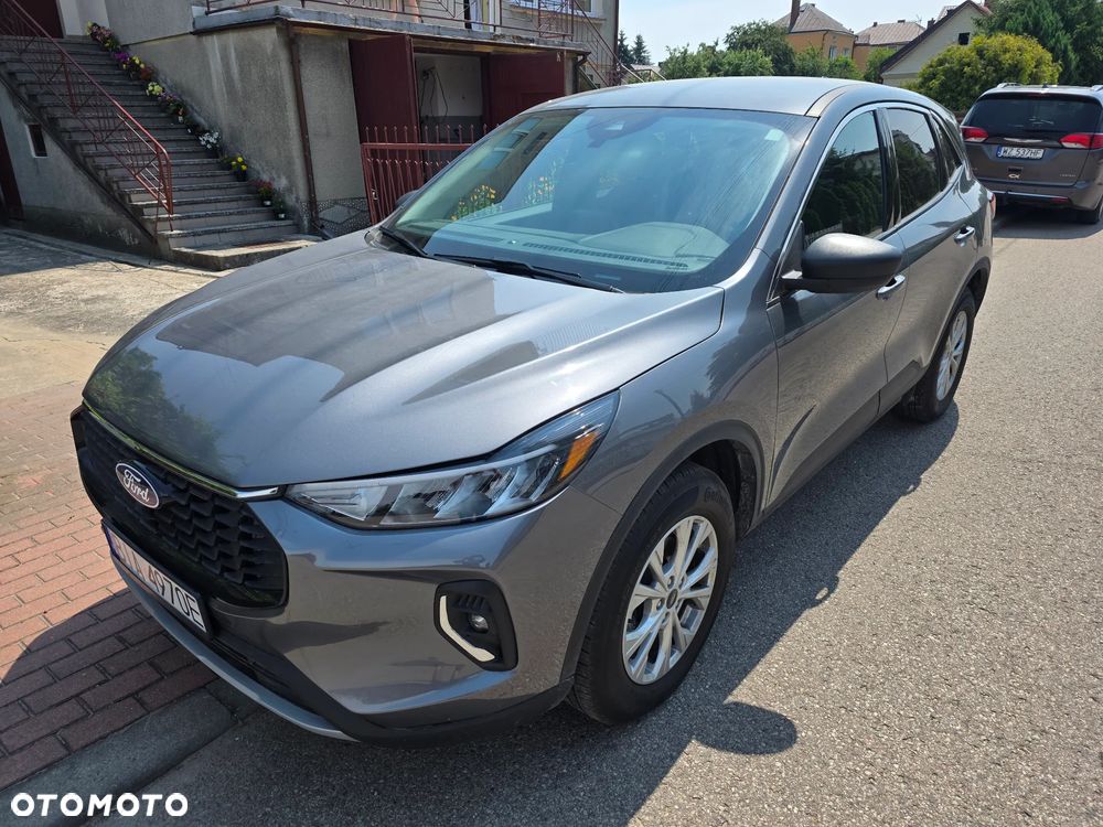 Ford Escape - 1
