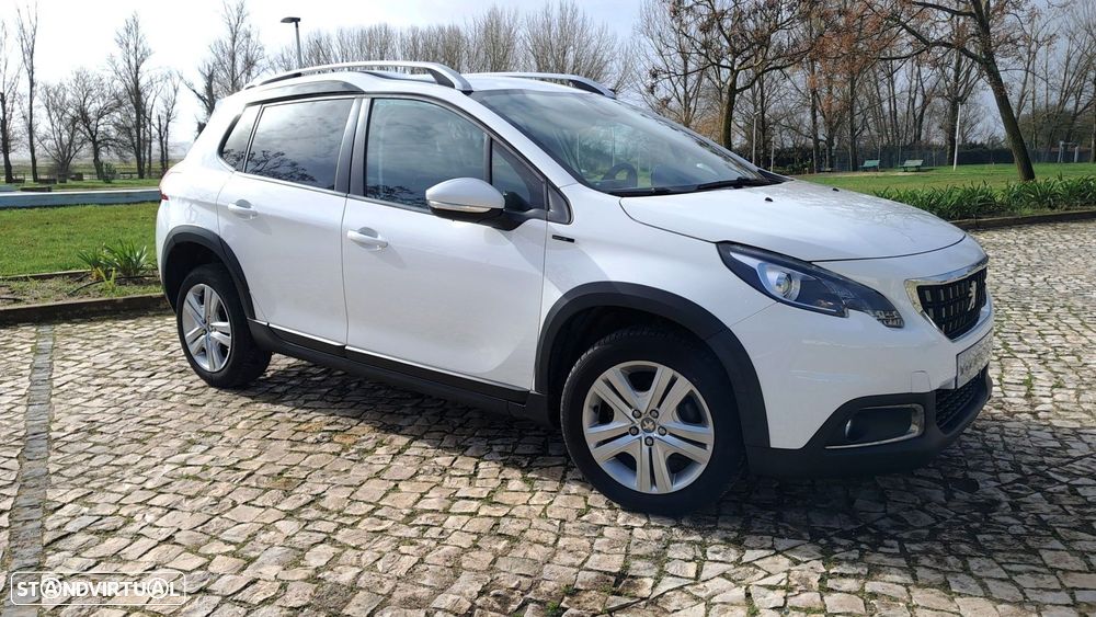 Peugeot 2008 1.5 BlueHDi Signature - 3