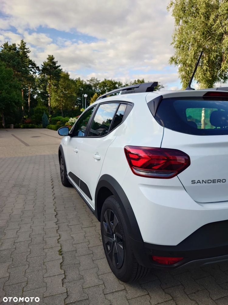 Dacia Sandero - 8