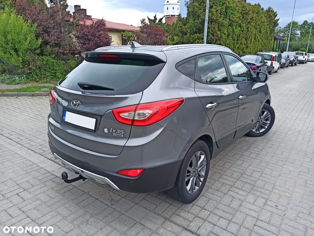 Hyundai ix35 1.7 CRDi 2WD Fifa World Cup Edition - 4