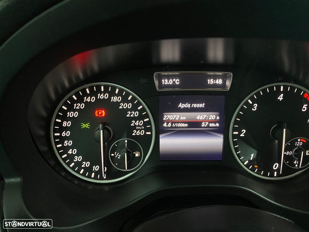 Mercedes-Benz A 180 CDI (BlueEFFICIENCY) Urban - 7