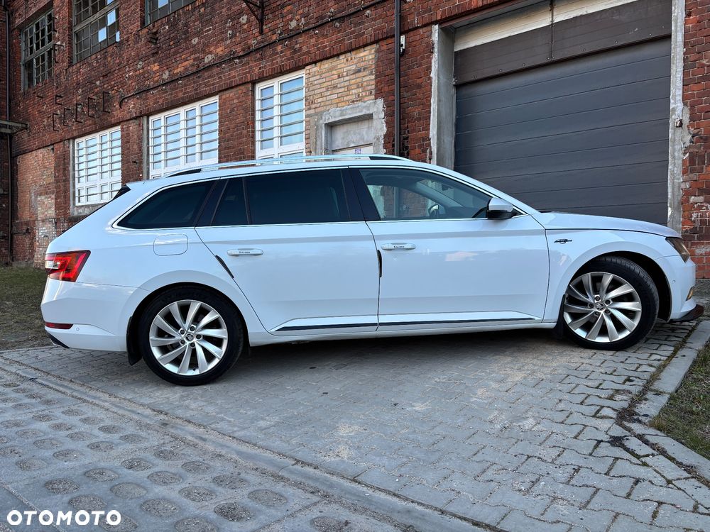 Skoda Superb 2.0 TDI SCR L&K DSG - 8