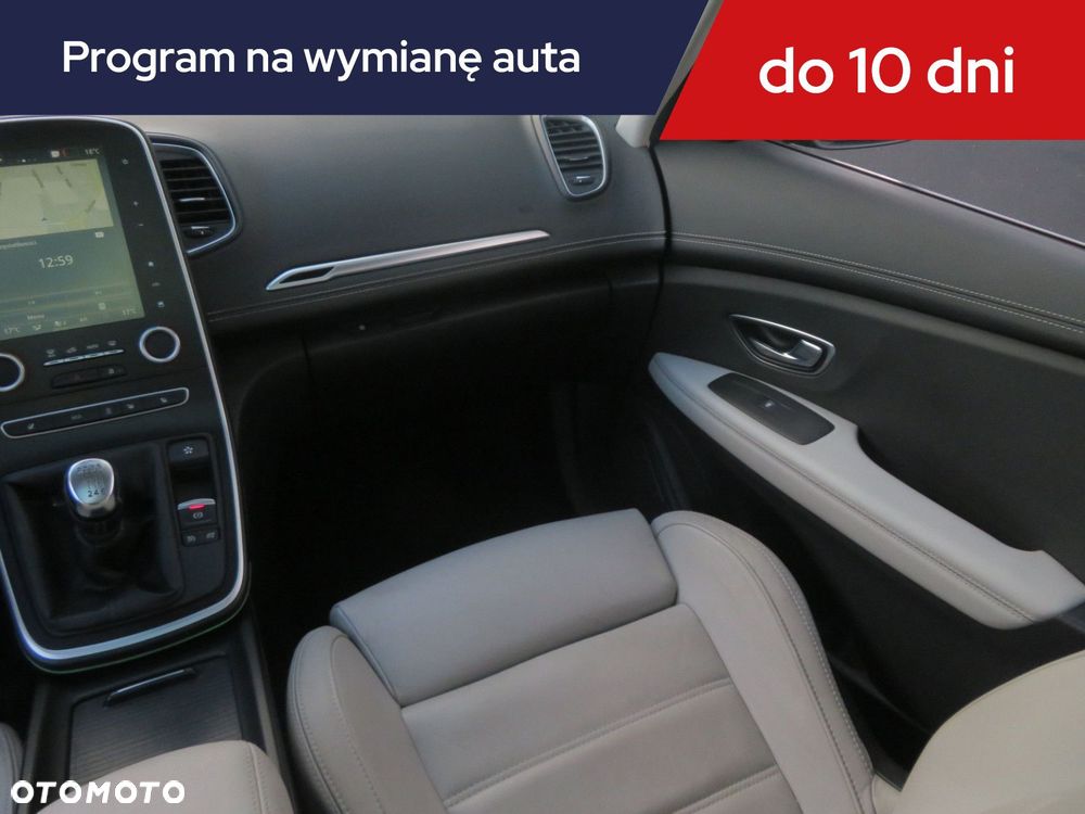 Renault Scenic - 10