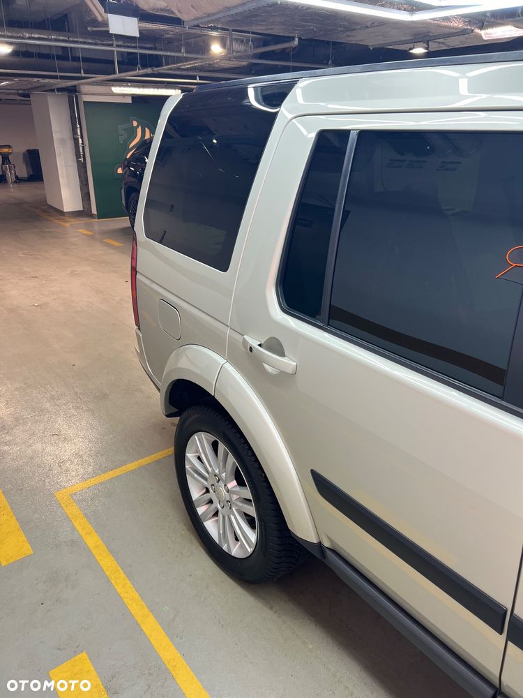 Land Rover Discovery IV 3.0SD V6 HSE - 19