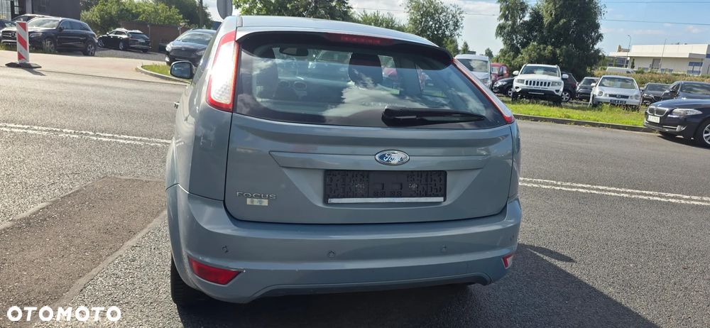 Ford Focus 1.6 16V Style - 17