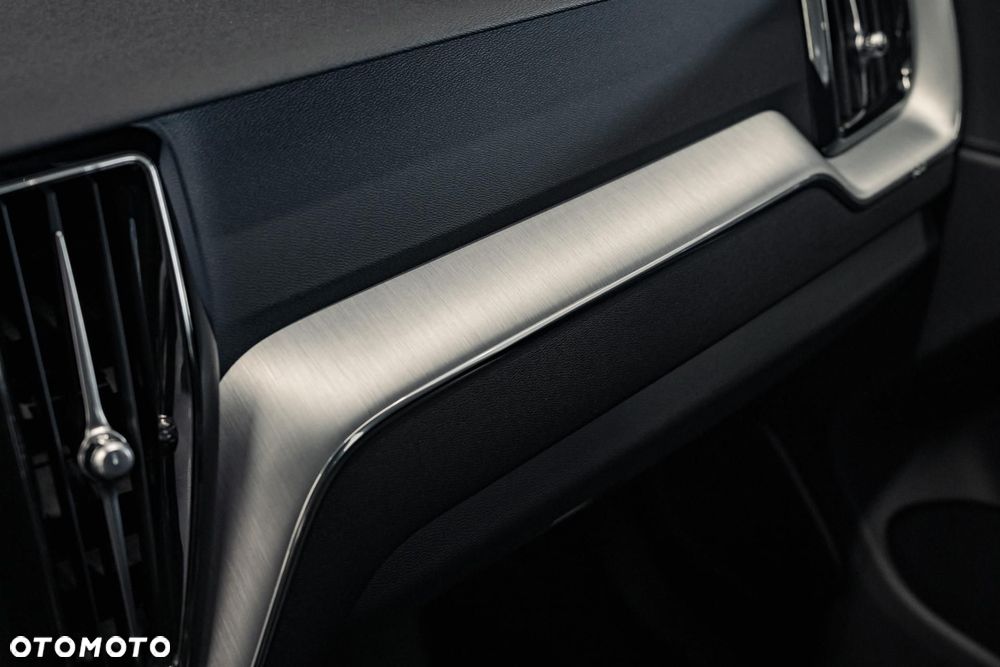 Volvo XC 60 - 31