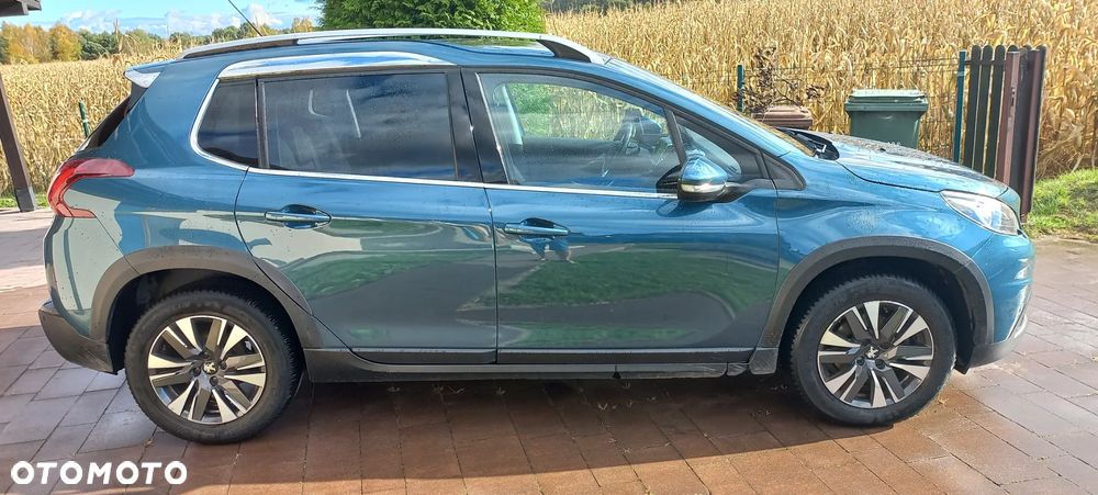 Peugeot 2008 1.2 Pure Tech Allure S&S - 1