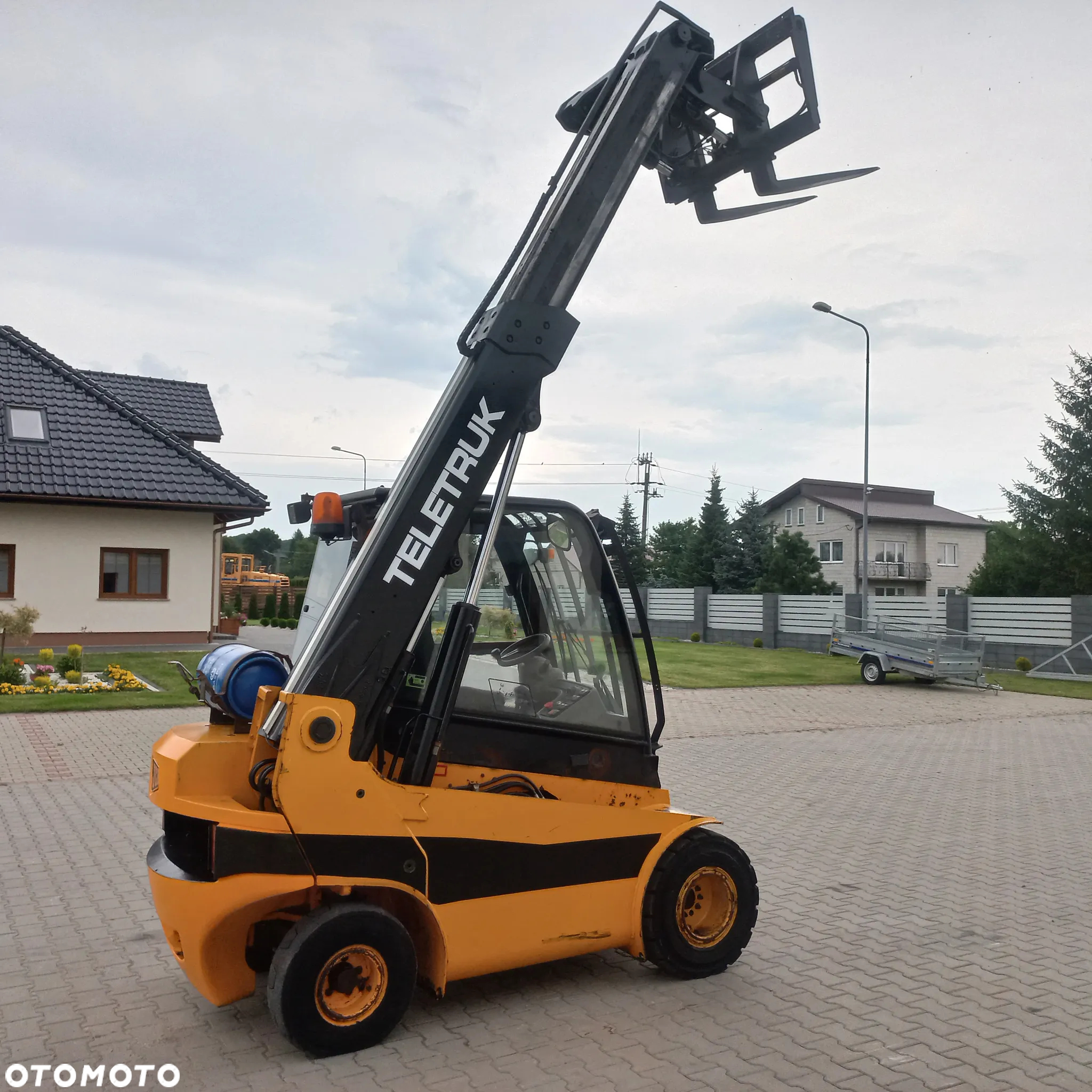 JCB TELETRUCK - 4