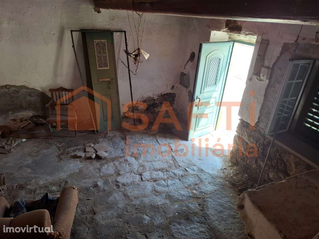Moradia para Remodelação - Nisa - Grande imagem: 5/15