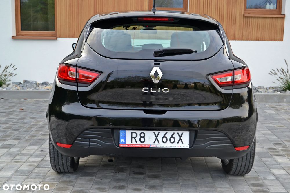 Renault Clio - 16