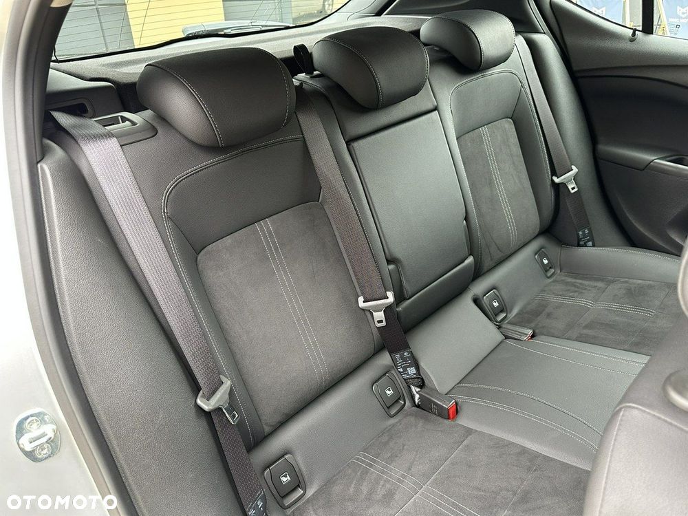 Opel Astra - 17