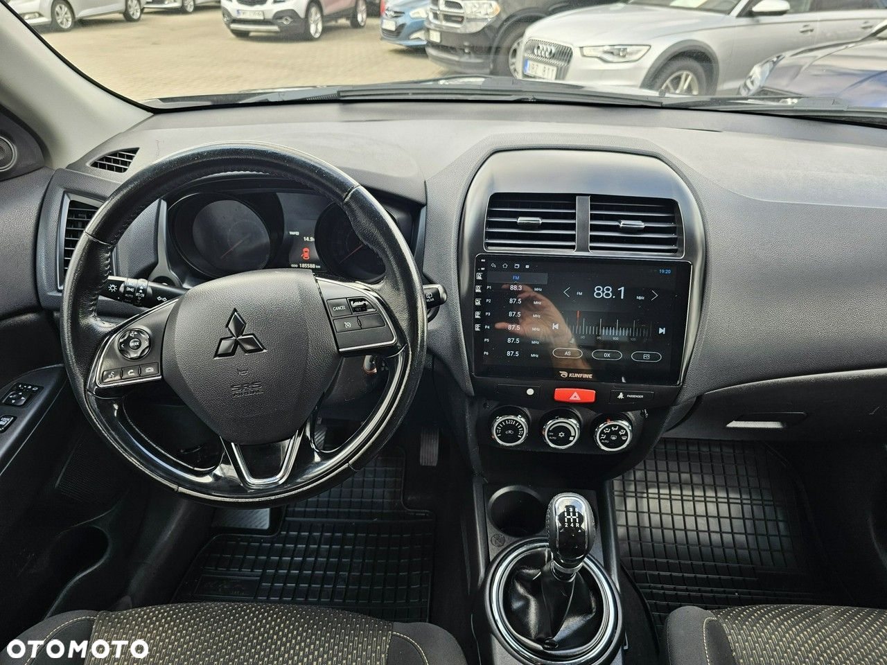 Mitsubishi ASX 1.6 2WD Intense - 19