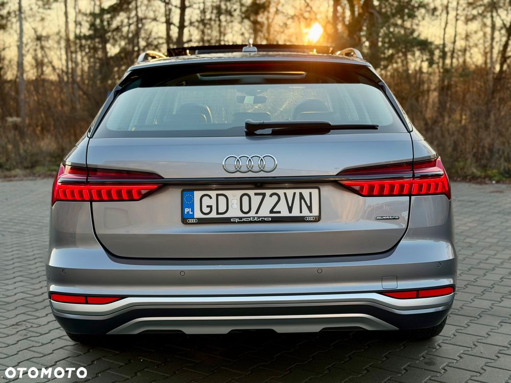 Audi A6 Allroad - 22