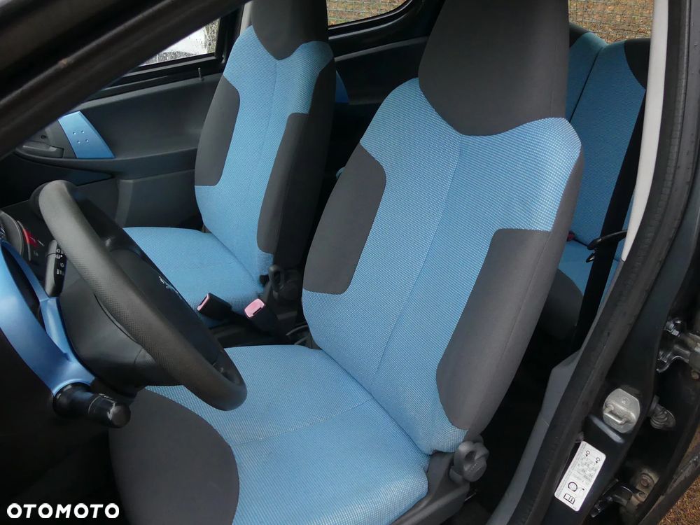 Peugeot 107 1.0 Happy - 2