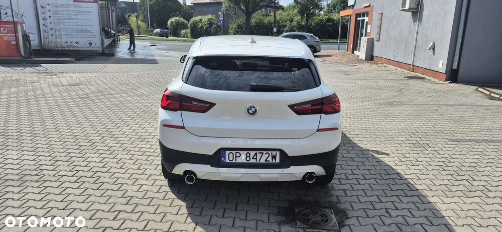 BMW X2 sDrive18d Advantage Plus - 6