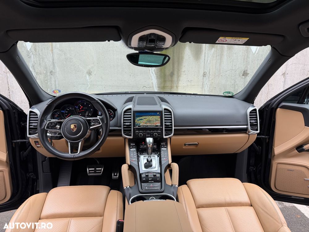 Porsche Cayenne Diesel Platinum Edition - 7