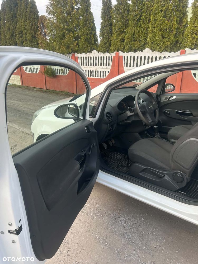 Opel Corsa 1.2 16V Enjoy - 16