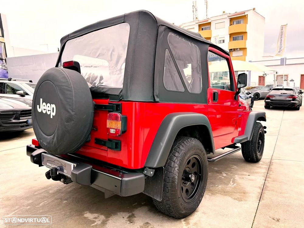 Jeep Wrangler - 36