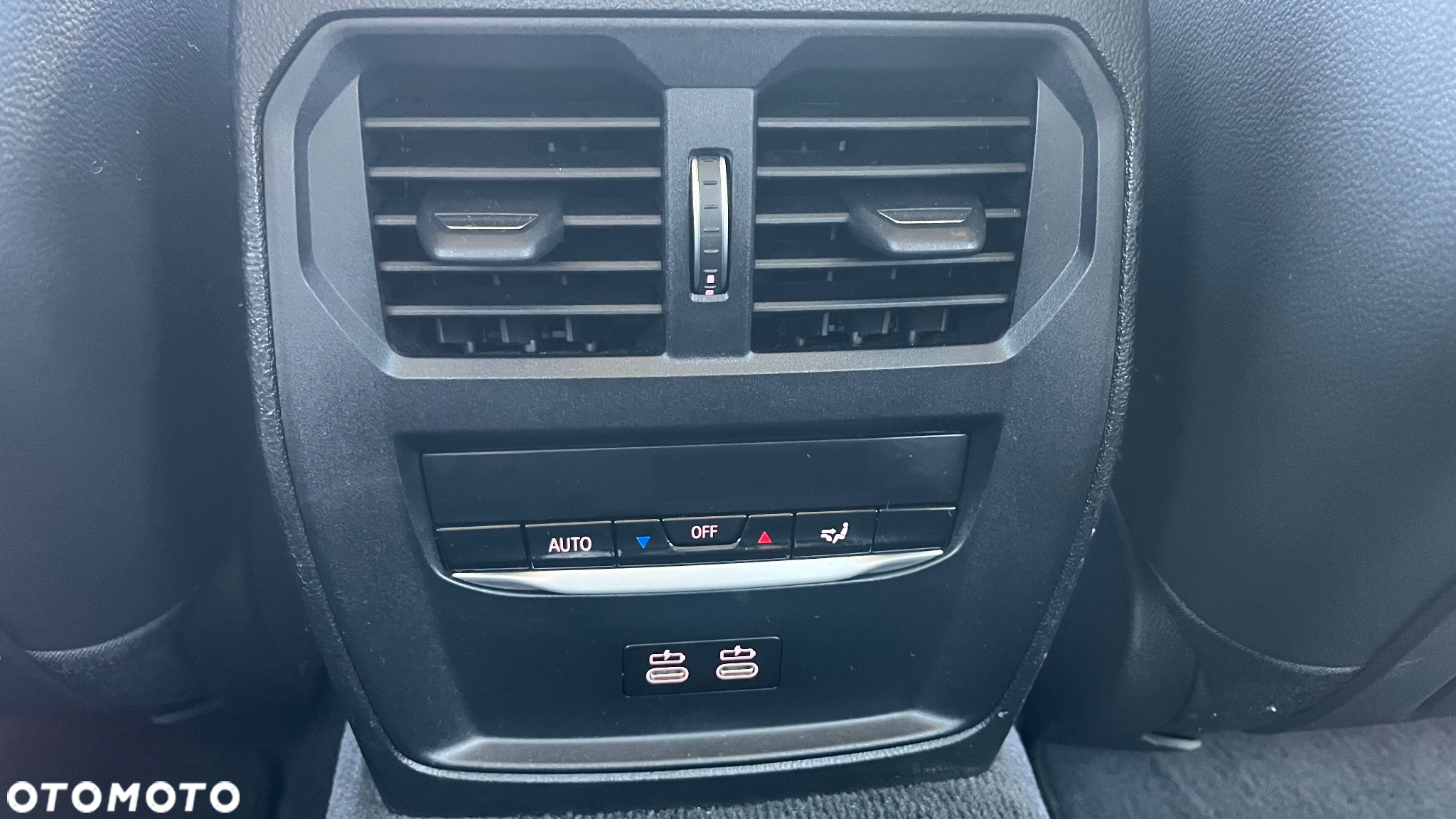 BMW Seria 3 320d Sport Line - 29