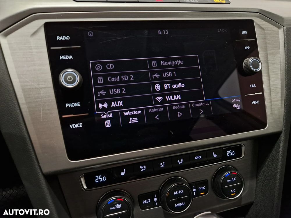 Volkswagen Passat Variant 2.0 TDI SCR DSG - 17