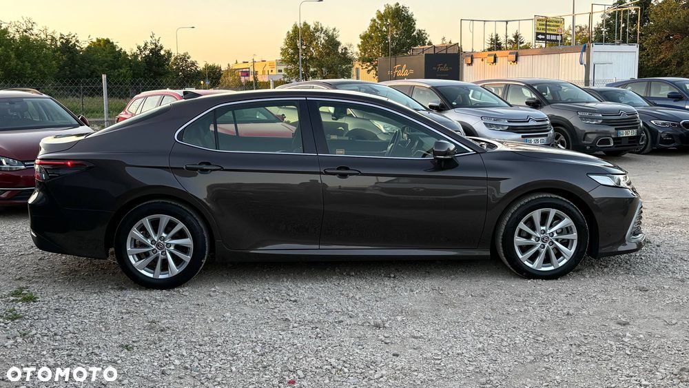 Toyota Camry 2.5 Hybrid Comfort CVT - 6