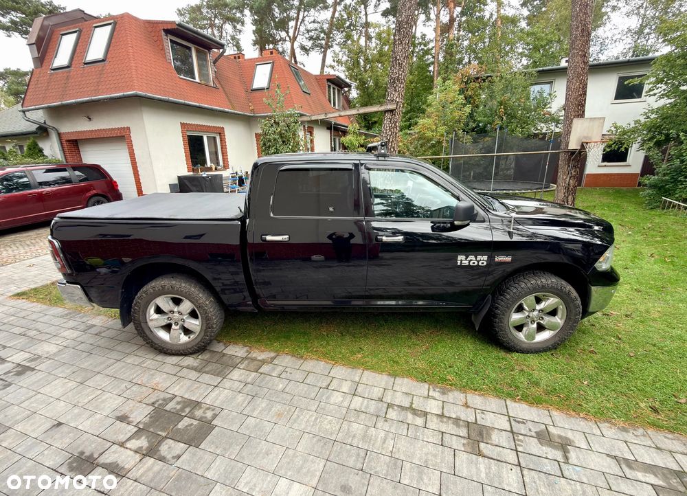 RAM 1500 Crew Cab Shortbed Bighorn - 10