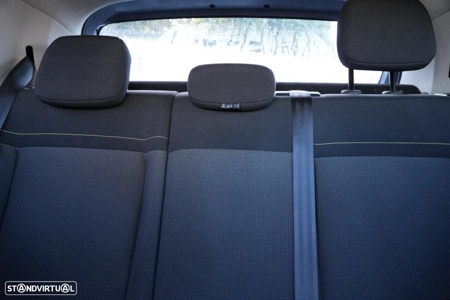 Citroën C3 1.2 PureTech Shine - 10