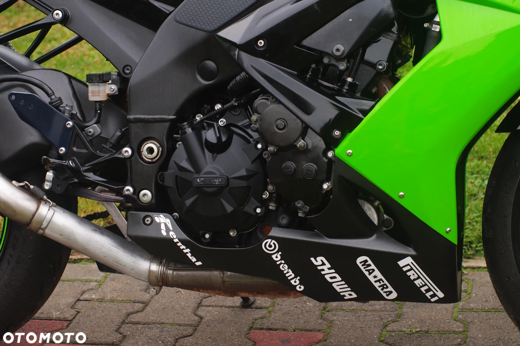 Kawasaki Ninja - 8