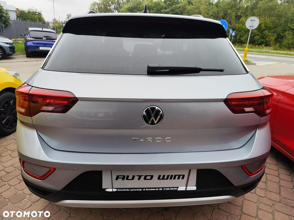 Volkswagen T-Roc - 8