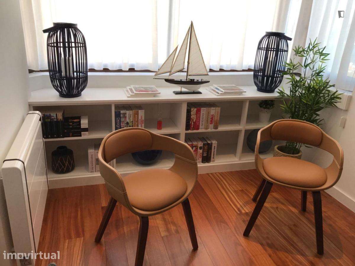 Quarto - localizado em Foz do Douro Porto - Grande imagem: 4/10