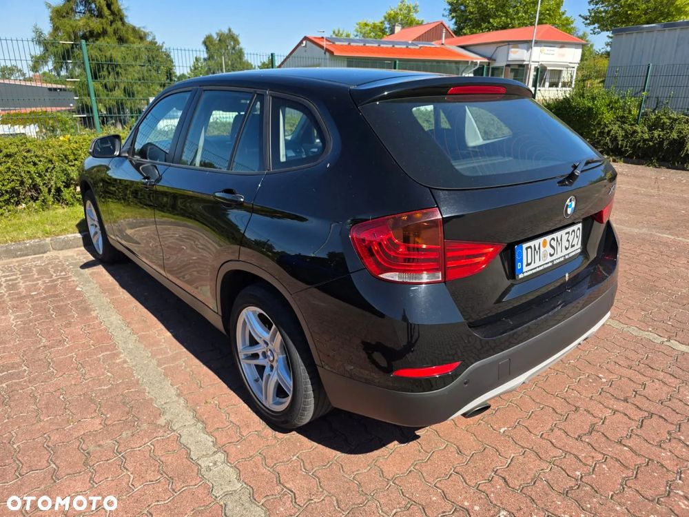 BMW X1 sDrive18i - 8