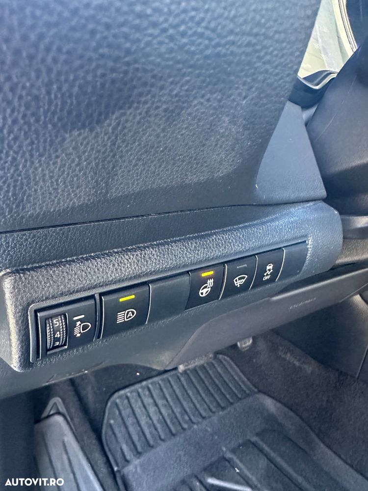 Toyota Corolla 1.8 HSD Dynamic - 30