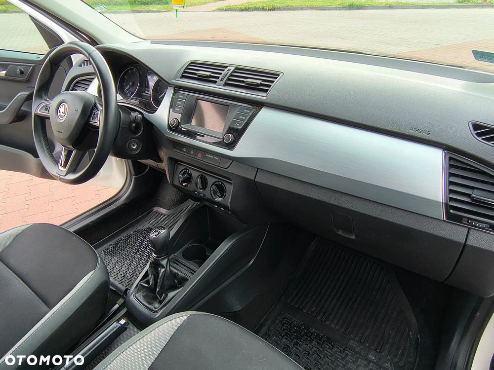 Skoda Fabia 1.0 Ambition - 8