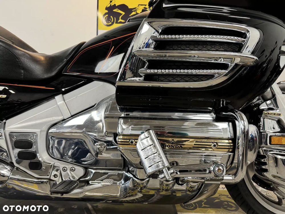 Honda GL - 13
